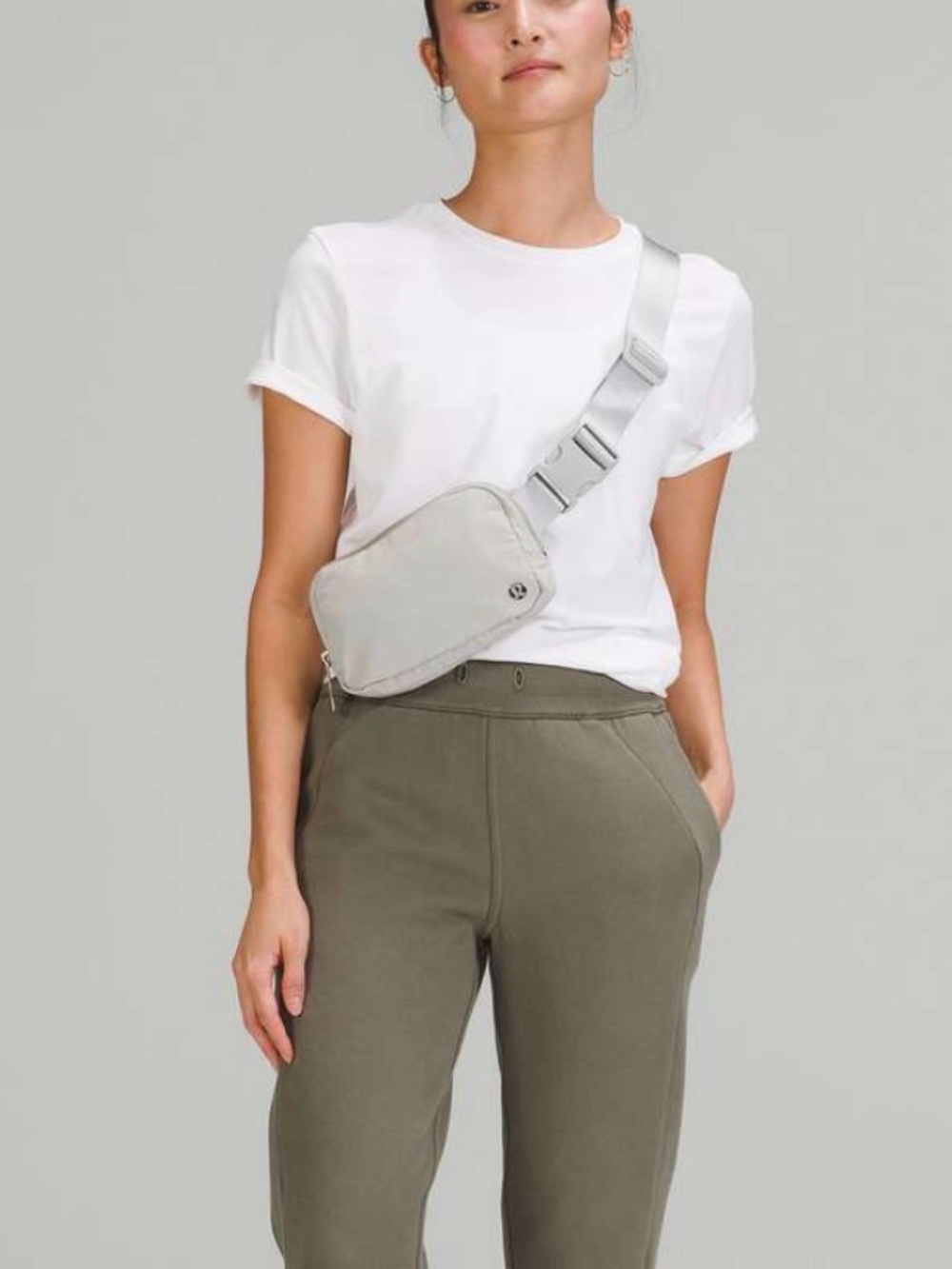 lululemon athletica Everywhere Crossbody Sling Bag grey